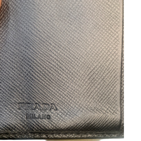 Prada Milano Black Leather Wallet - Picture 5 of 12